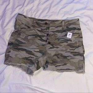 Time and Tru Camo Jean-Like High Waisted Shorts
